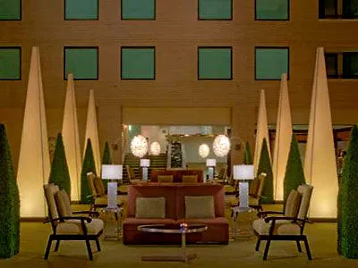 Hotel Hyatt Regency Chicago 3*