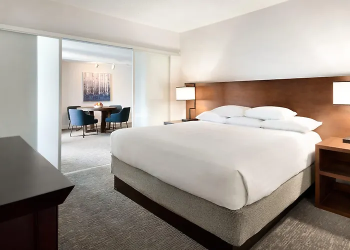 Hyatt Regency Chicago 3*