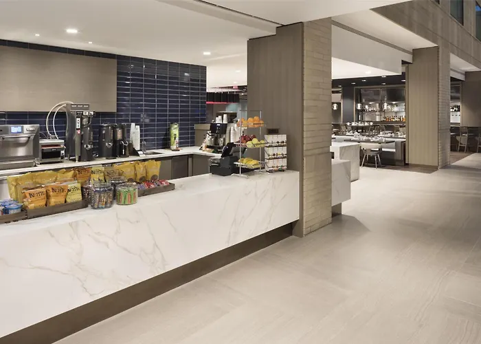 Hyatt Regency Chicago Hotel 3*