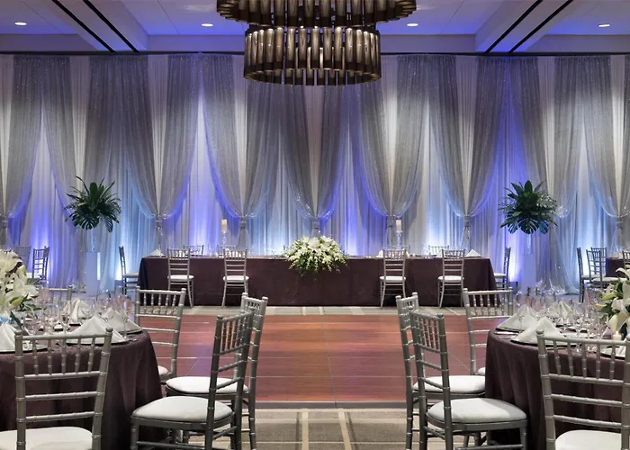 Hyatt Regency Chicago Hotel