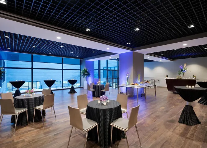 Hotel Hyatt Regency Chicago 3*