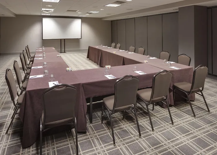 Hyatt Regency Chicago Hotel